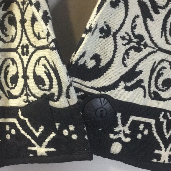 Crop Jacket - Picture 4 of 8